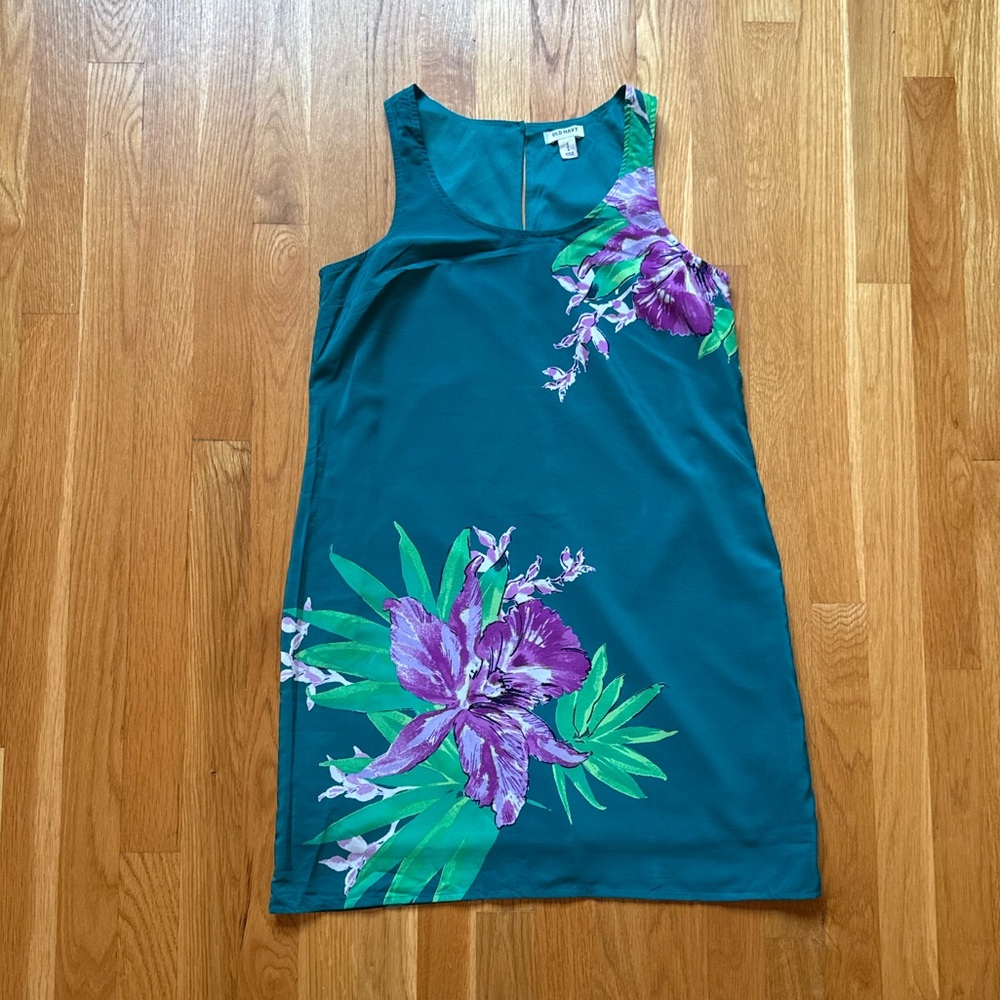 Old Navy Women’s Floral Patterned Shift Dress